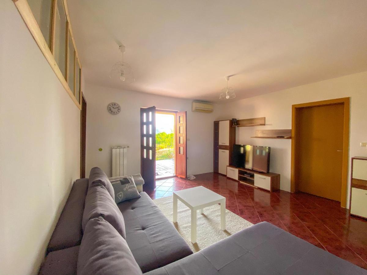 Apartment Moon Pobegi Bagian luar foto
