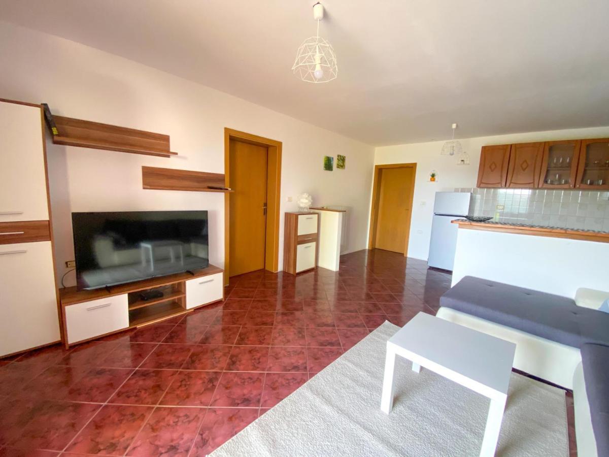Apartment Moon Pobegi Bagian luar foto