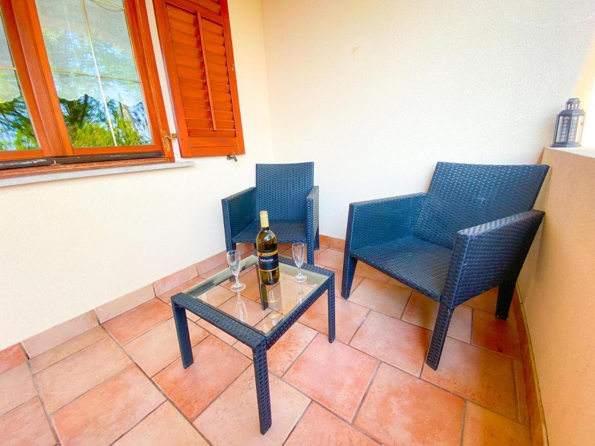 Apartment Moon Pobegi Bagian luar foto
